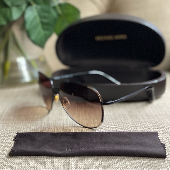 Michael Kors Sicily Sunglasses - Picture 3 of 10